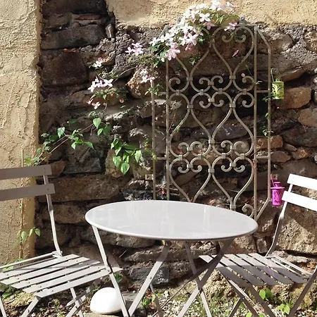 Et Table D'hotes Magaadjukalo Bed & Breakfast Saint-Maurice-de-Lignon