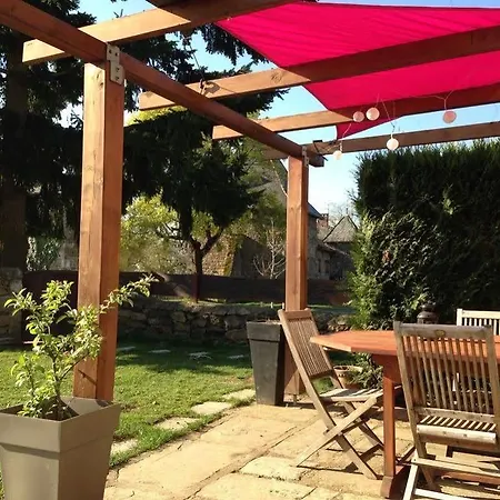 Bed & Breakfast Et Table D'hotes Magaadjukalo