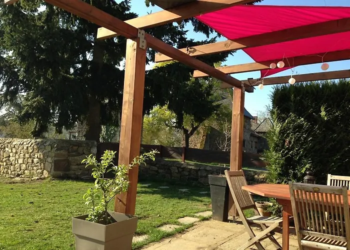 Alojamento de Acomodação e Pequeno-almoço Et Table D'hôtes Magaadjukalo Saint-Maurice-de-Lignon